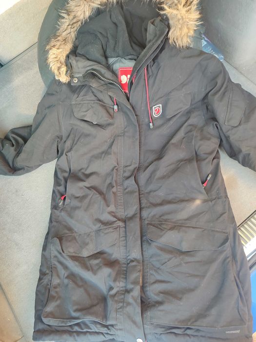 Дамско Яке Fjallraven Nuuk Parka , M размер