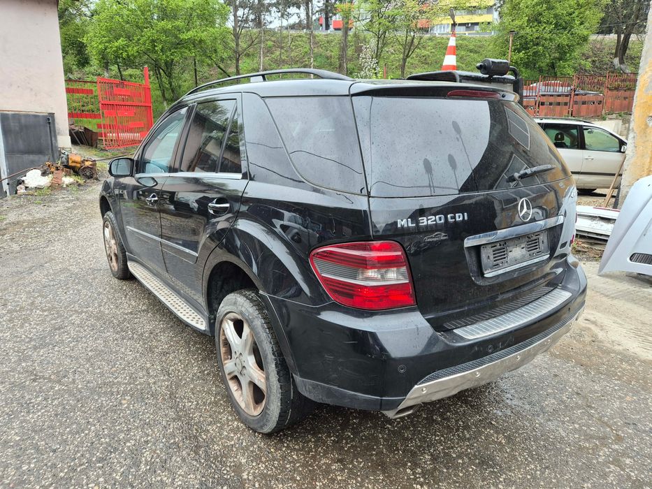 Mercedes  ML320CDI W164 224кс Airmatic ксенон НА ЧАСТИ!