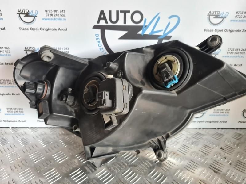 Far stanga Chrysler Sebring JS