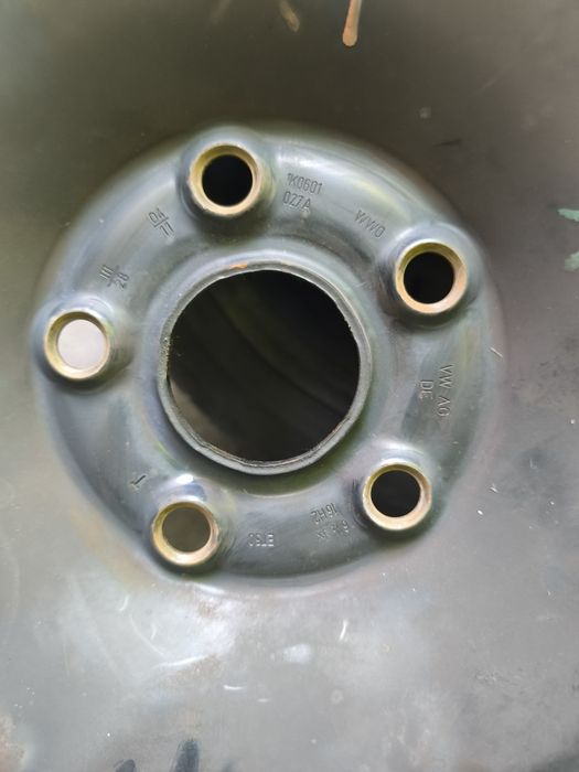 Vând jante tabla VW+anvelope 205/55R16