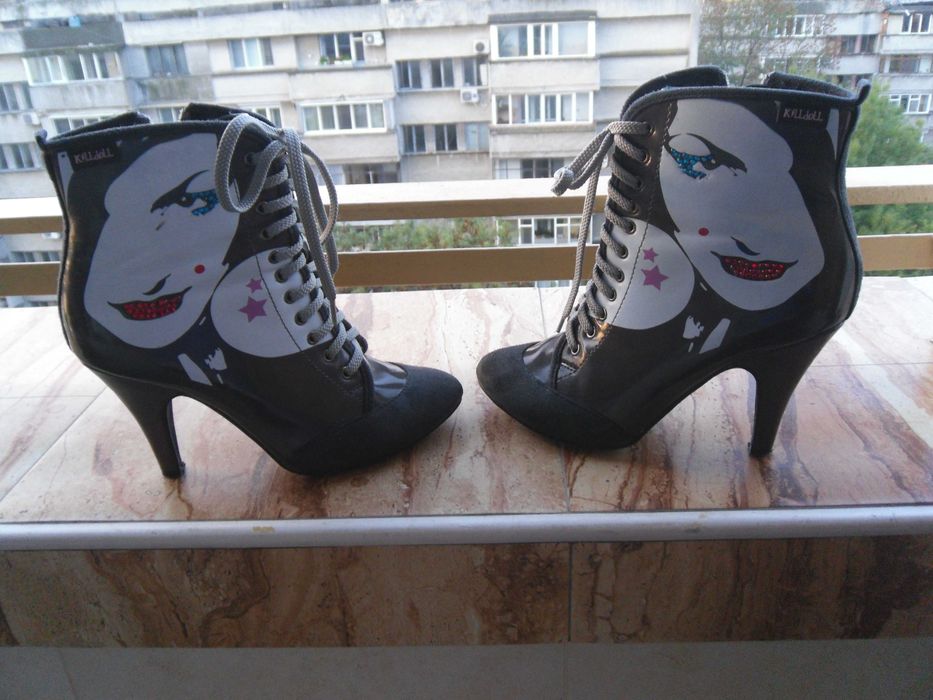 Дамски официални обувки с висок ток