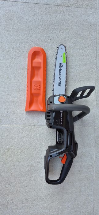 Husqvarna drujba pe acumulator