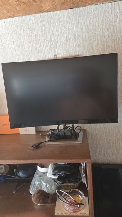 Монитор philips 75hz