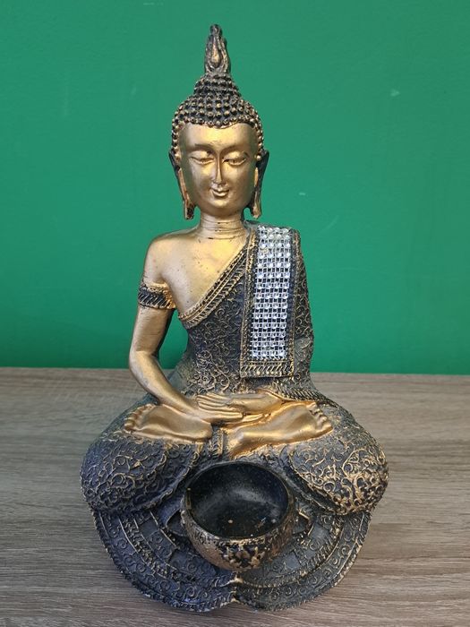 Statueta Budha suport lumanare