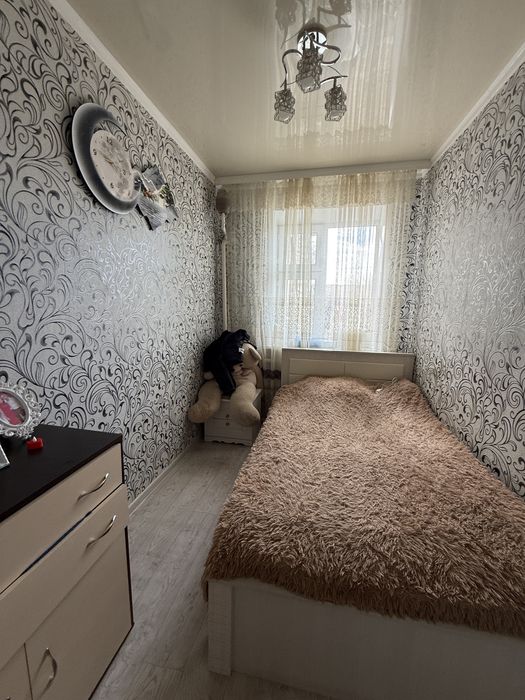 В городе 4-х квартирный дом ,2соток ,60 кв/м