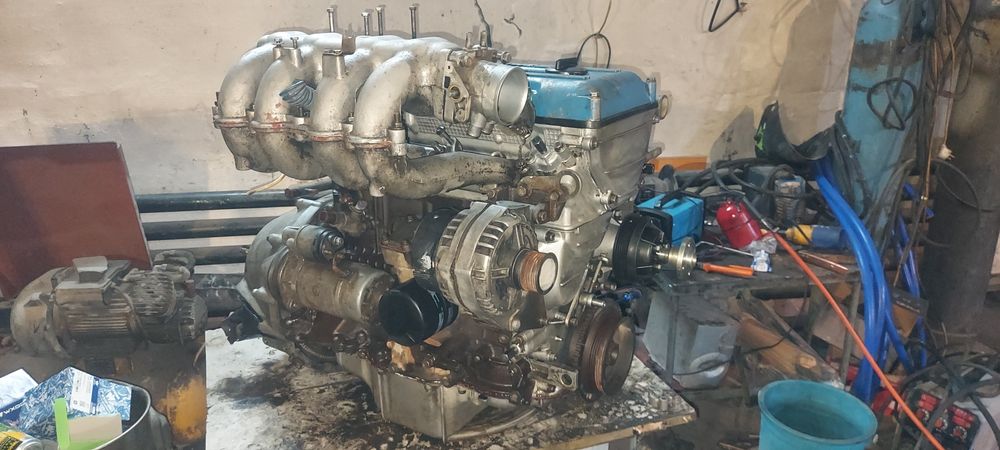 Продам Двигатель 405