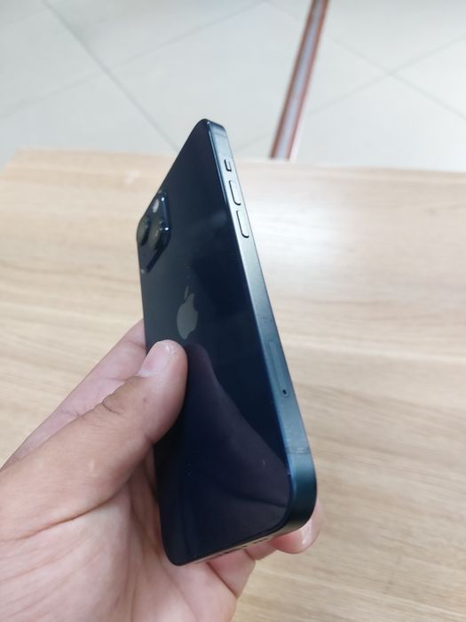 Iphone 13. 128 gb