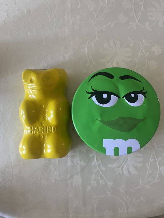 Продам емкость в хорошем состоянии для рукоделья