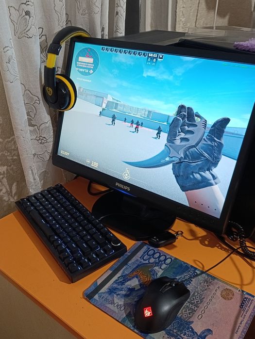 Монитор Philips, возможен торг