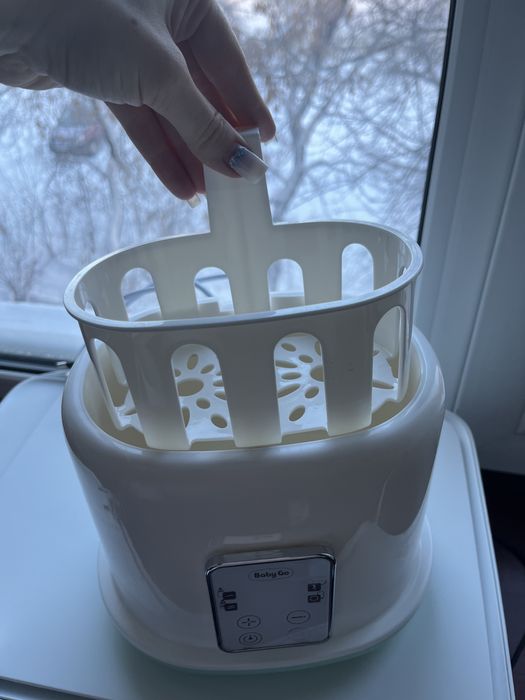 Подогреватель-стерилизатор для бутылочек