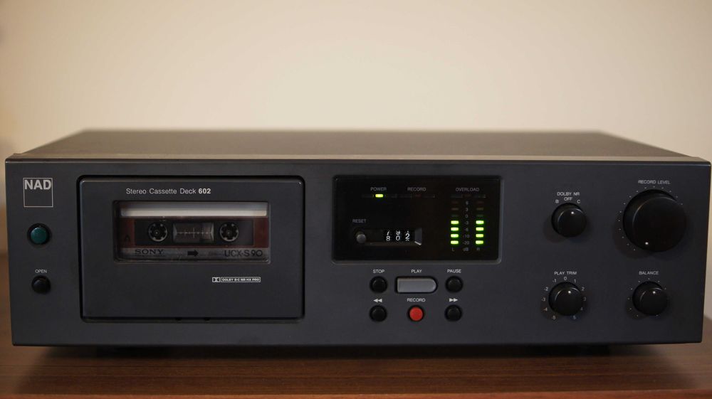 Casetofon deck NAD 602,service efectuat,conditie excelenta.Metal,Play Trim,Dolby B/C