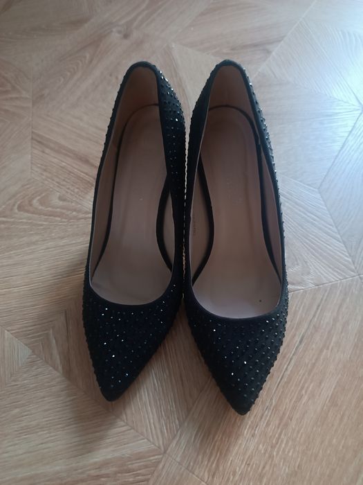 Вечерние туфли замшевые