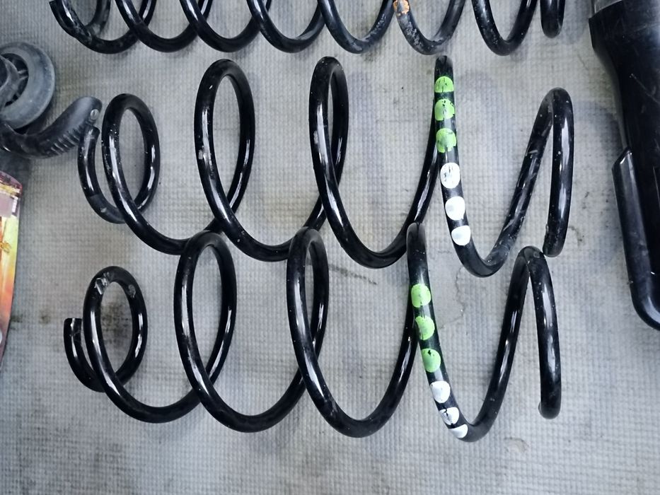 Продам пружины поло рапид