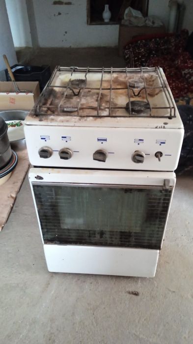 Газ плита жұмыс істеп тұр