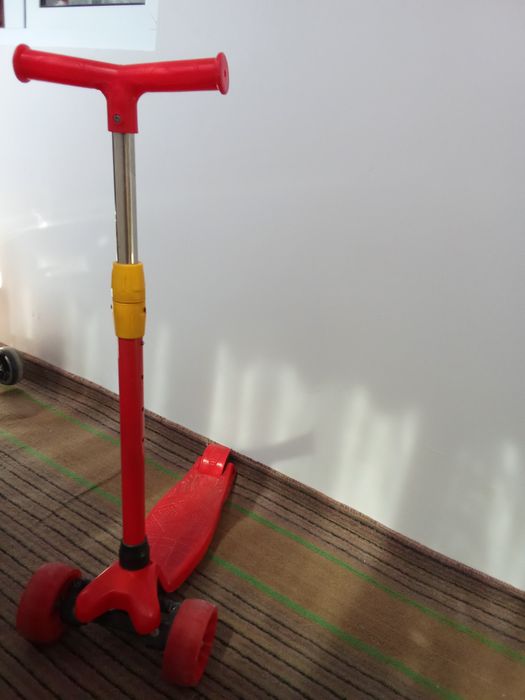 Samakat bolalar.   Самакат детский