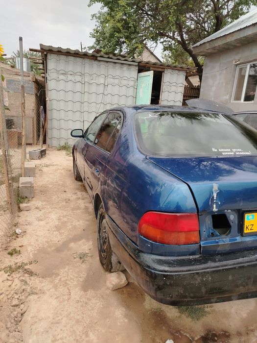 Toyota carina 1996