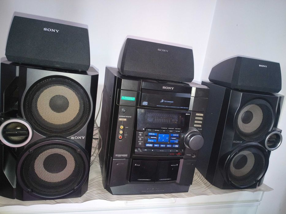 Combine audio sistem