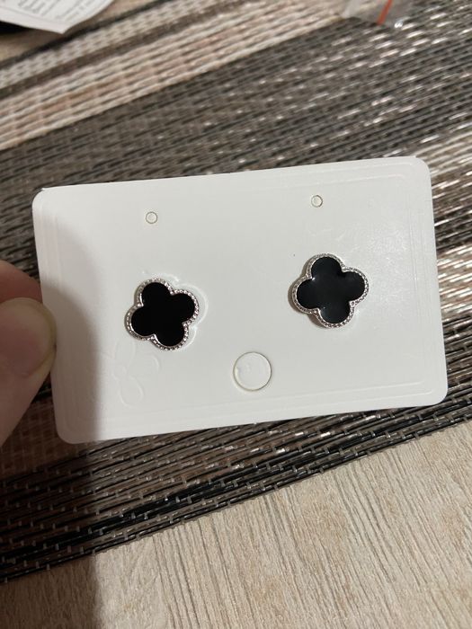 Продам очки трендовые и серьги конго