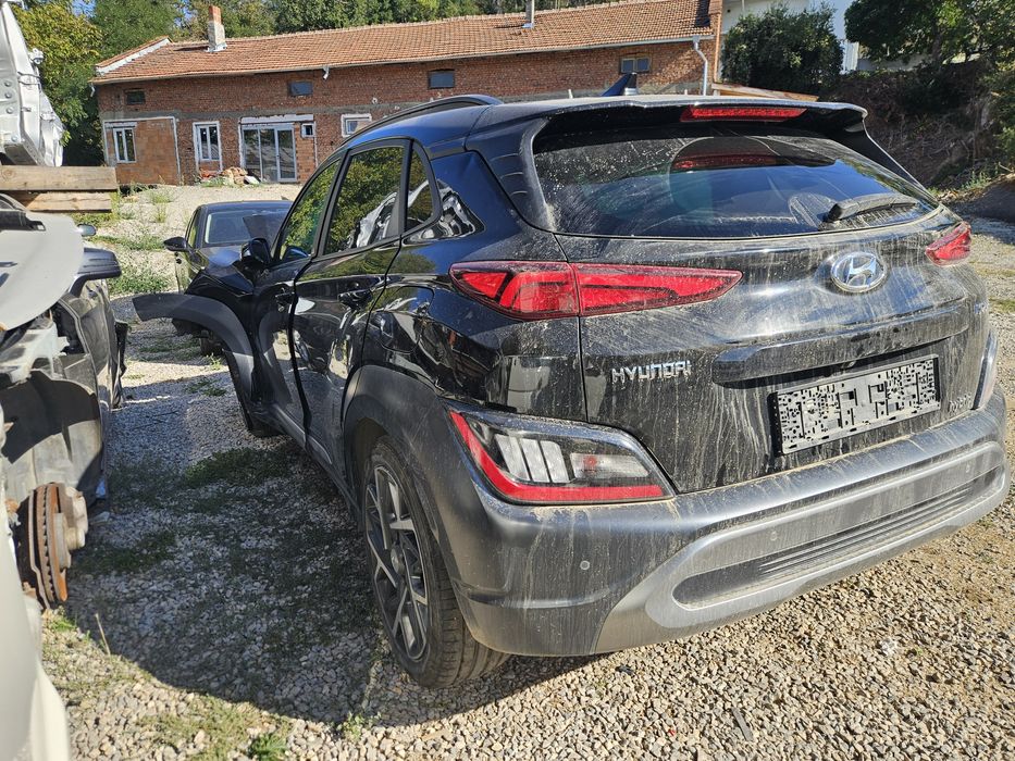 Hyundai Kona 1.6 Hybrid 2021г. На части