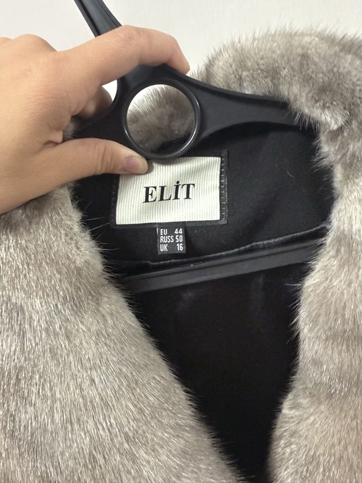 Продам куртку с норкой