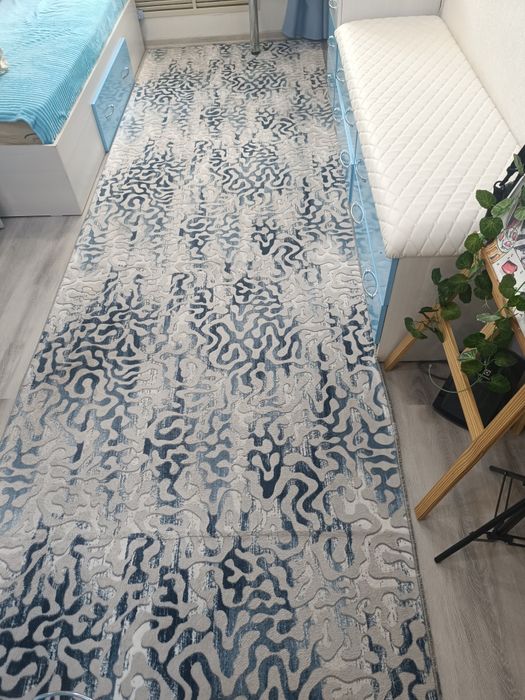 Продам палас в отличном состоянии