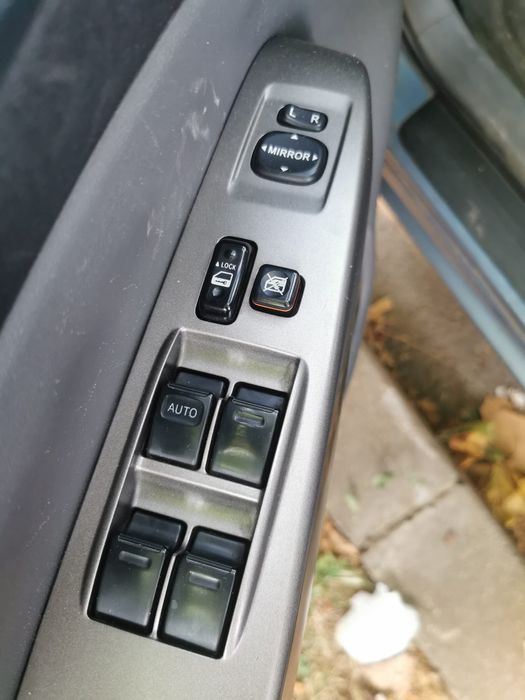 Toyota Prius 2, automata, istoric reprezentanta