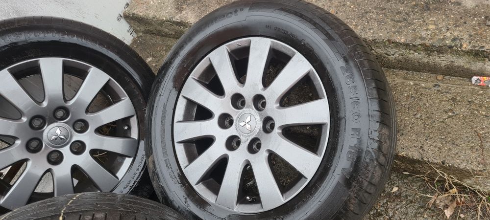 18ц джанти с гуми за мицобиши паджеро l200 l3oo..