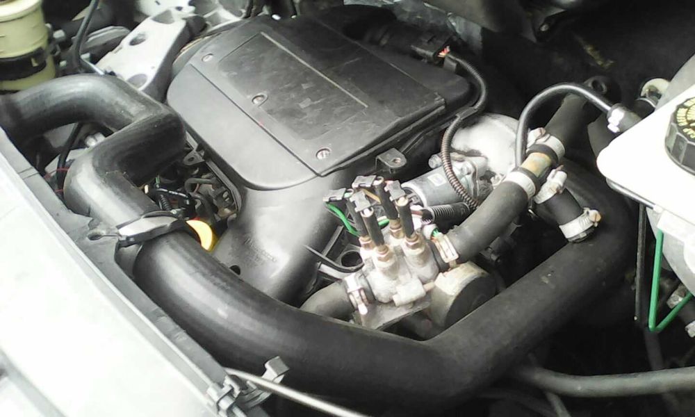 Dezmembrez Opel Vivaro 1.9 CDTI F9Q / 2.0 DTI M9R 2001-2014