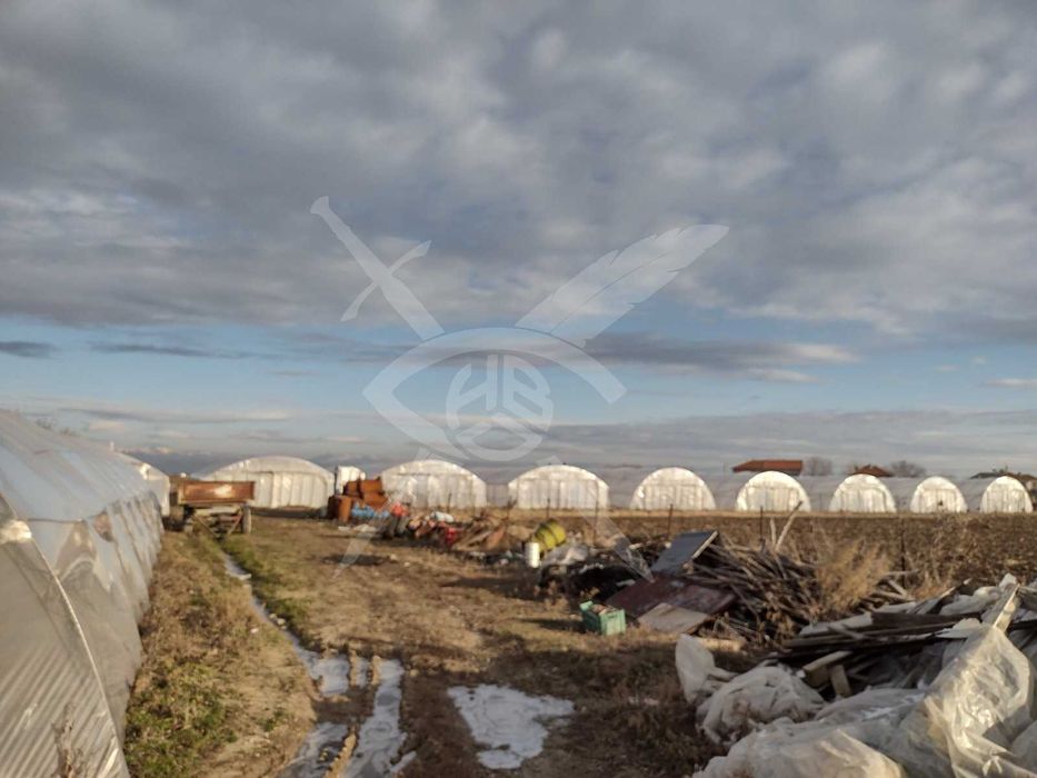 Продава се Парцел в Пловдив, Индустриална зона - Изток - 8400 кв.м за 27 €/кв.м - Снимка #1