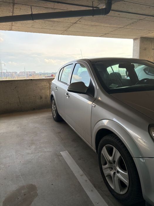 Opel Astra H 2011,benzina 1.6