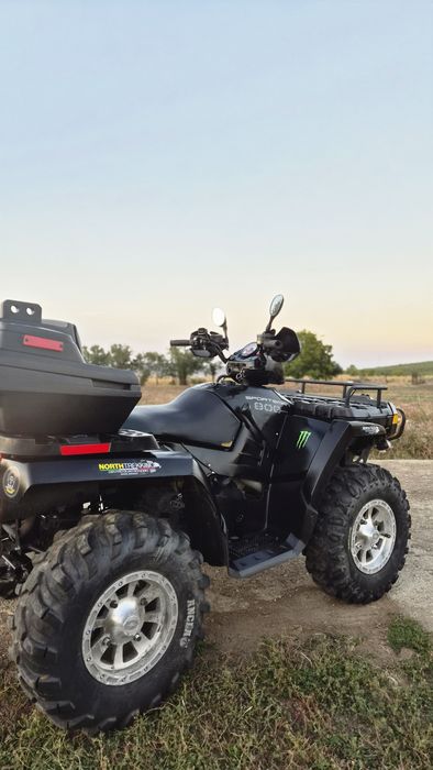 Polaris Sporstman 800 Can am cf moto