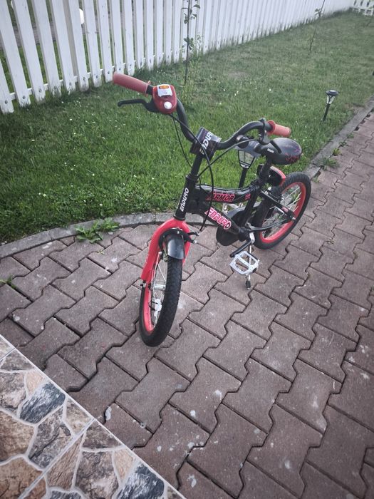 De vânzare bicicleta și mașinuță electrica