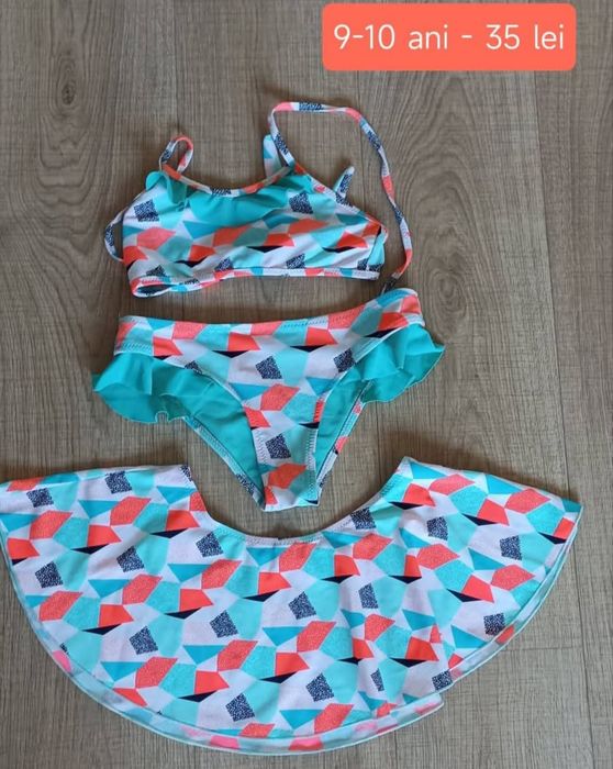 Costume baie, 8-9 ani,