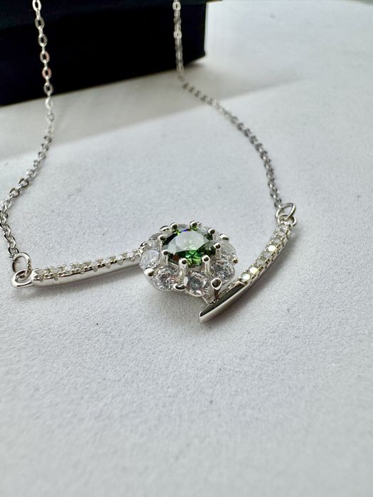 Сребърно колие с мойсанит (Диамант) 0.5 карата