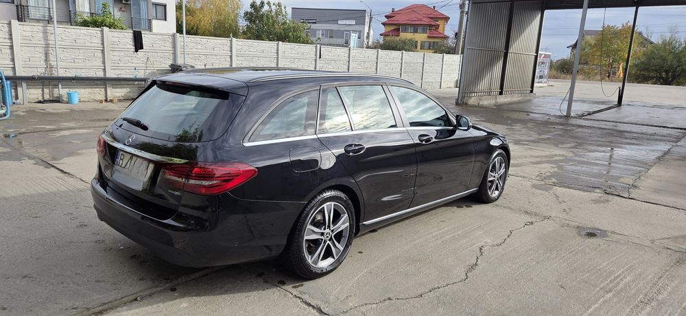 Merces-Benz, C class, an 2019, 166k km