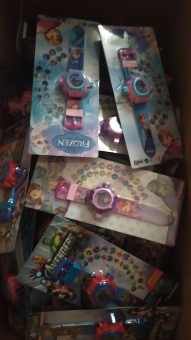 Часы детские СУПЕР ГЕРОЕВ электронные с проектом и без