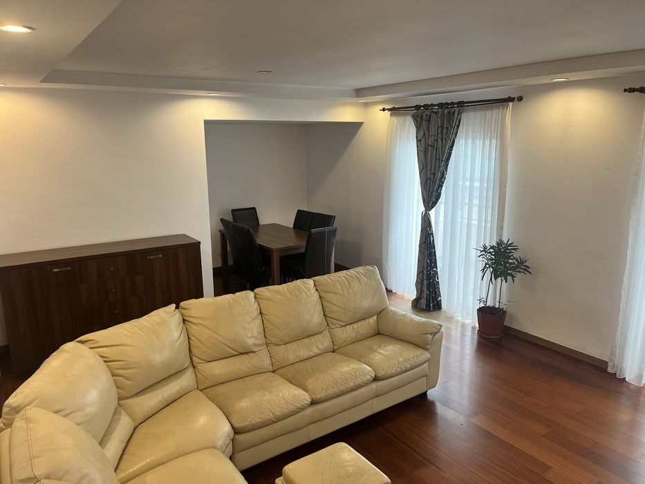 VANZARE apt 3 camere