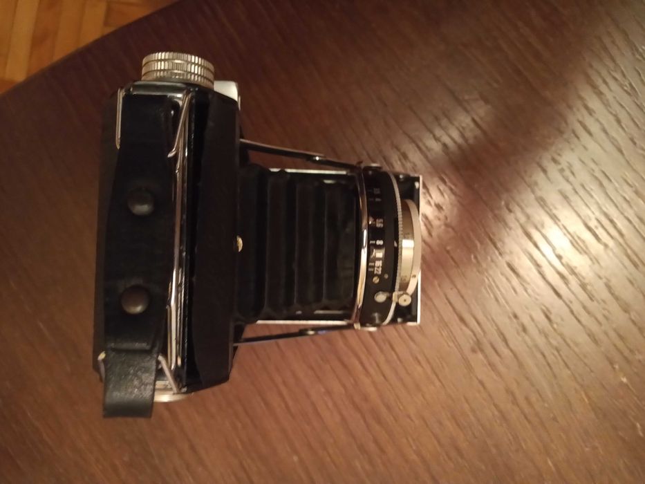 Фотоапарат "RHEINMETALL WELTAX" немски , сгъваем , мехов