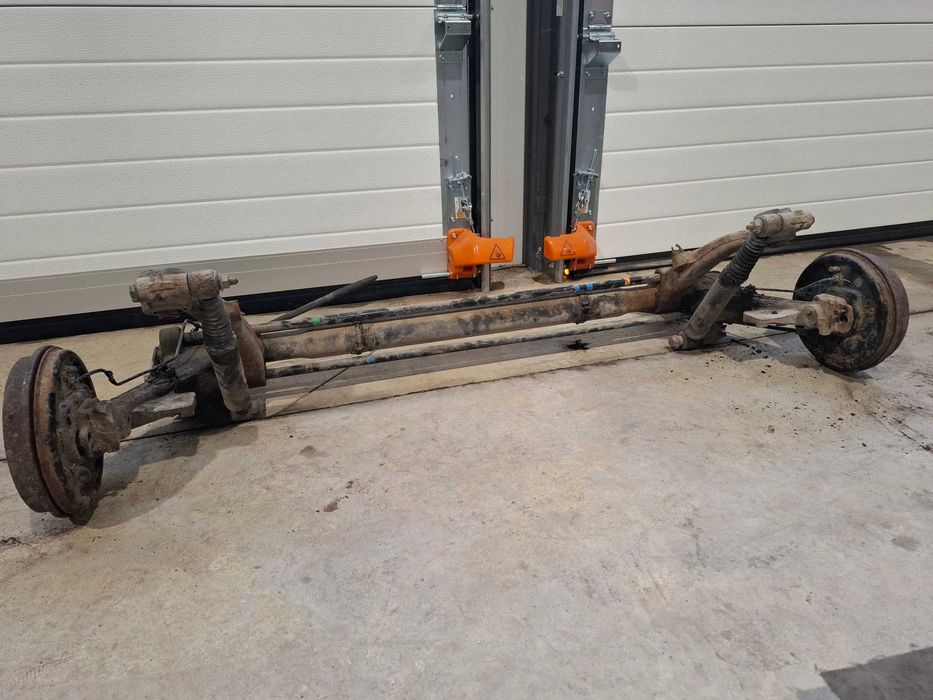 Заден мост/Торсион ПЕЖО 206 ОБОРУДВАН