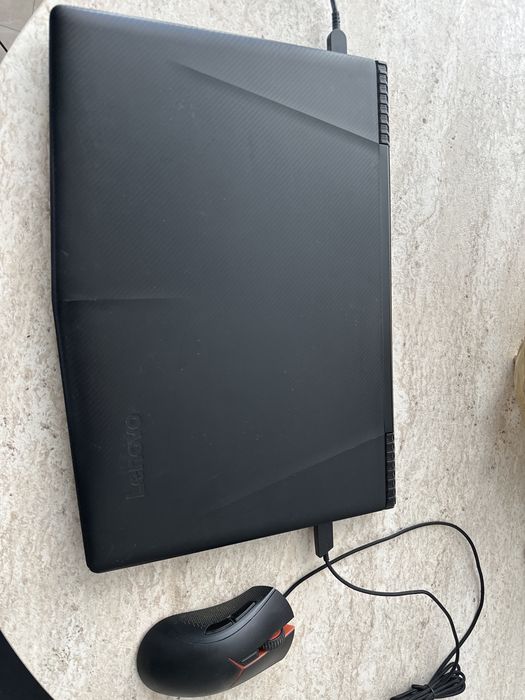 Lenovo Legion Y520 Gaming i7 7700HQ GTX 1050 Ti 512GB SSD + 1TB HDD