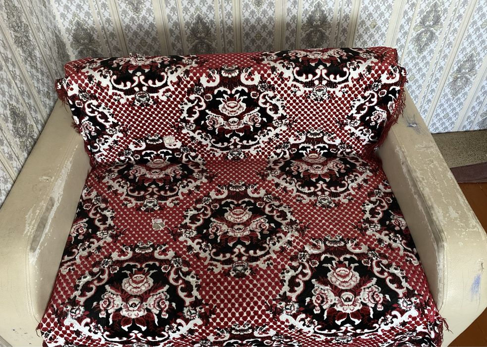 Продам диван есть торг