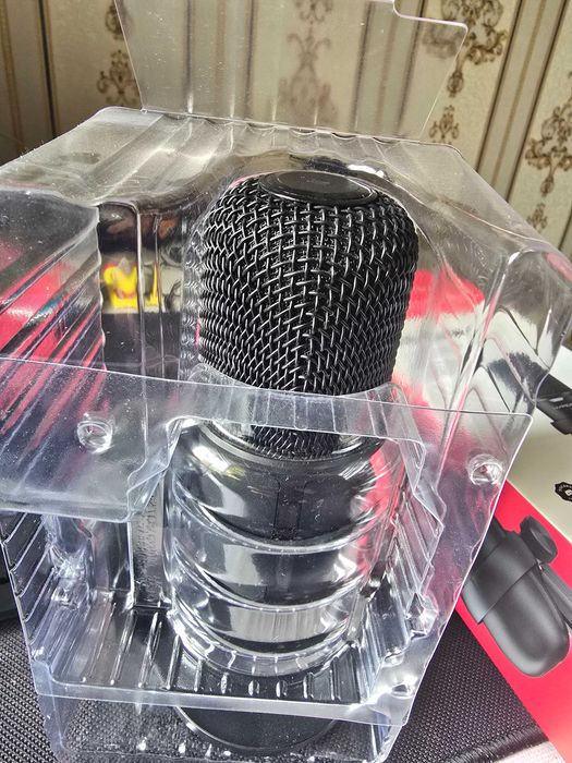 Solocast Hyperx mikrofon sotiladi