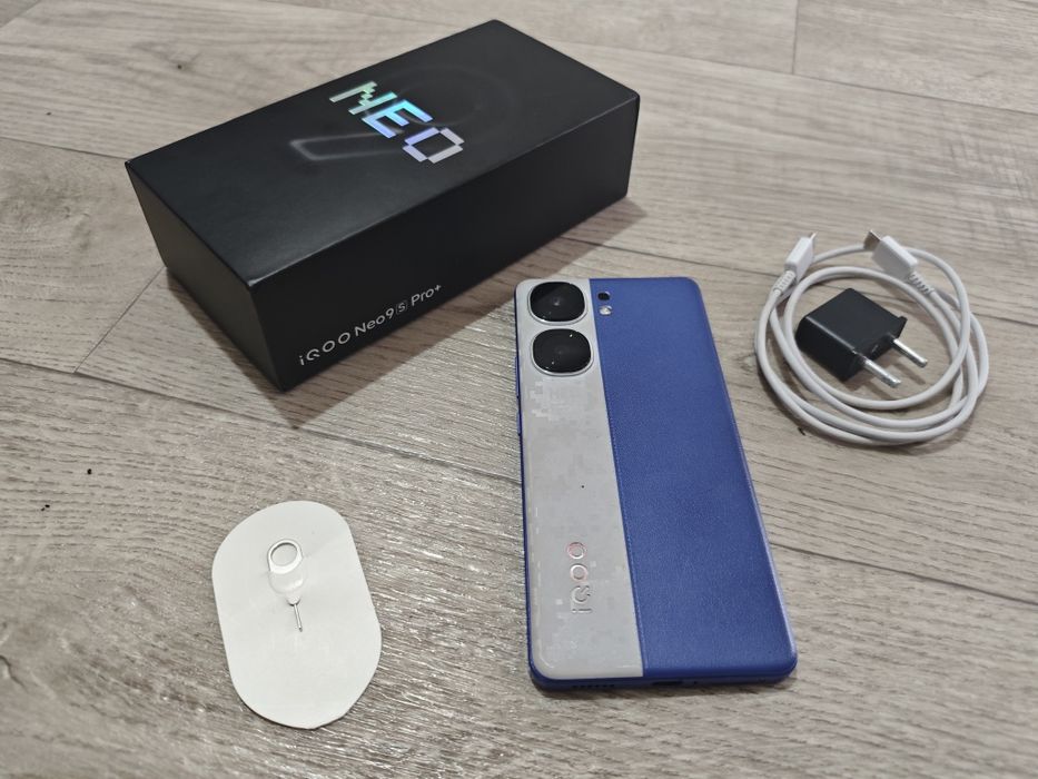 IQOO Neo9S Pro+ 12/256