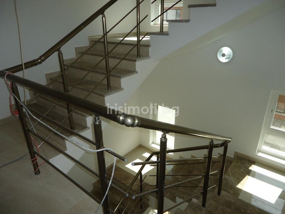 Продава се Двустаен апартамент в София, Малинова долина - 76 кв.м за 1786 €/кв.м - Снимка #11