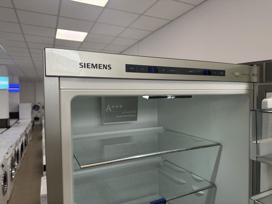 Combina frigorifica Frigider Siemens KG39EAI40 Import germania