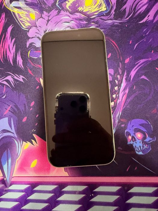 Продам IPhone 15