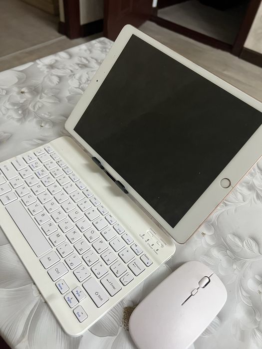 iPad 7 поколения
