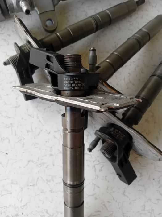 Дюзи рейл Audi 2.0TDI