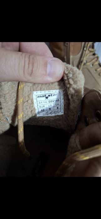 Чисто нови мъжки боти 42 номер