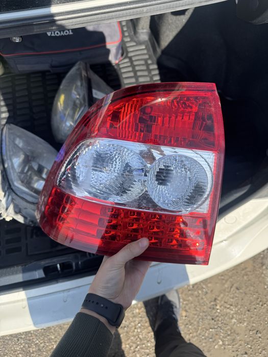 задний фонарь приора 2